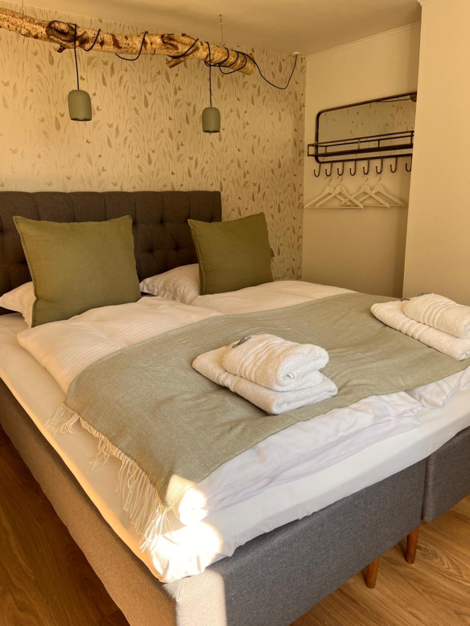 Jonas Hus - Munkgaard Bed & Breakfast Store Heddinge Екстериор снимка